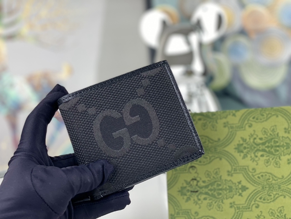 グッチ財布コピー正面デザイン